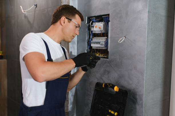 Best Circuit Breaker Repair  in Bithlo, FL